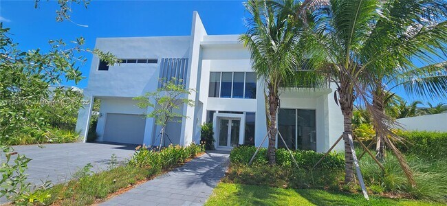 property at 16644 Botaniko Dr N