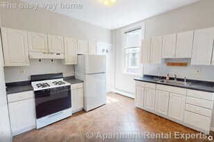 63 Dana St in Cambridge, MA - Building Photo