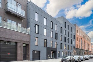 26 Quincy in Brooklyn, NY - Building Photo