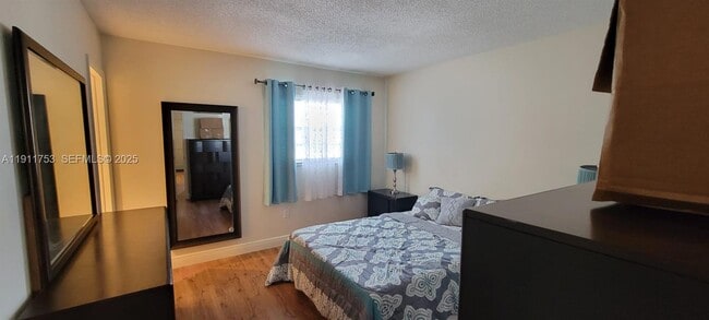 property at 415 NE 2nd St