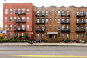 116 Avenue S in Brooklyn, NY - Foto de edificio - Building Photo