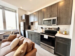 333 W State St in Milwaukee, WI - Foto de edificio - Building Photo