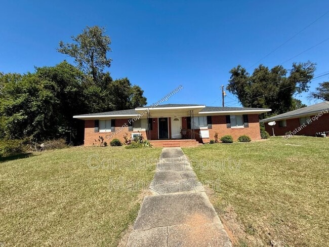 4301 Ayers Rd