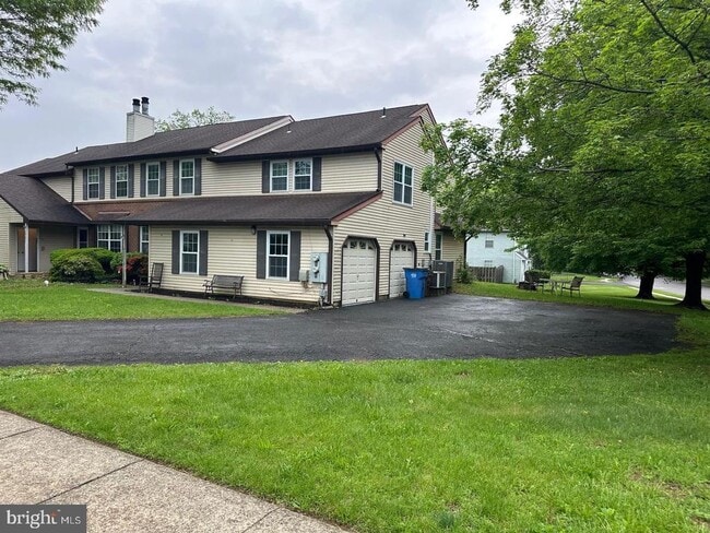 property at 1783 N Dove Rd