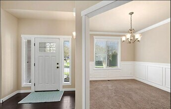 1621 Bellerive Way SE in Olympia, WA - Foto de edificio - Building Photo