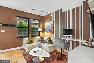 5201 Wisconsin Ave NW in Washington, DC - Building Photo - Building Photo