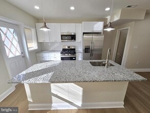 3838 Greenspring Ave in Baltimore, MD - Building Photo - Building Photo