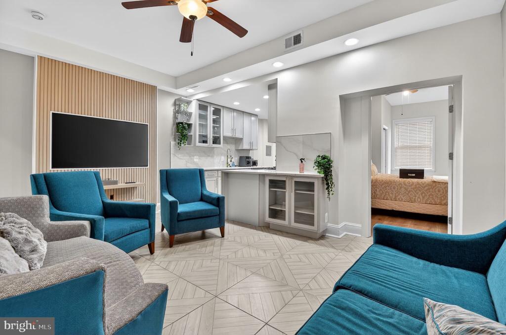 1919 19th St NW in Washington, DC - Building Photo