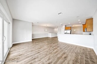 2552 N Hwy A1A in Indialantic, FL - Building Photo - Building Photo