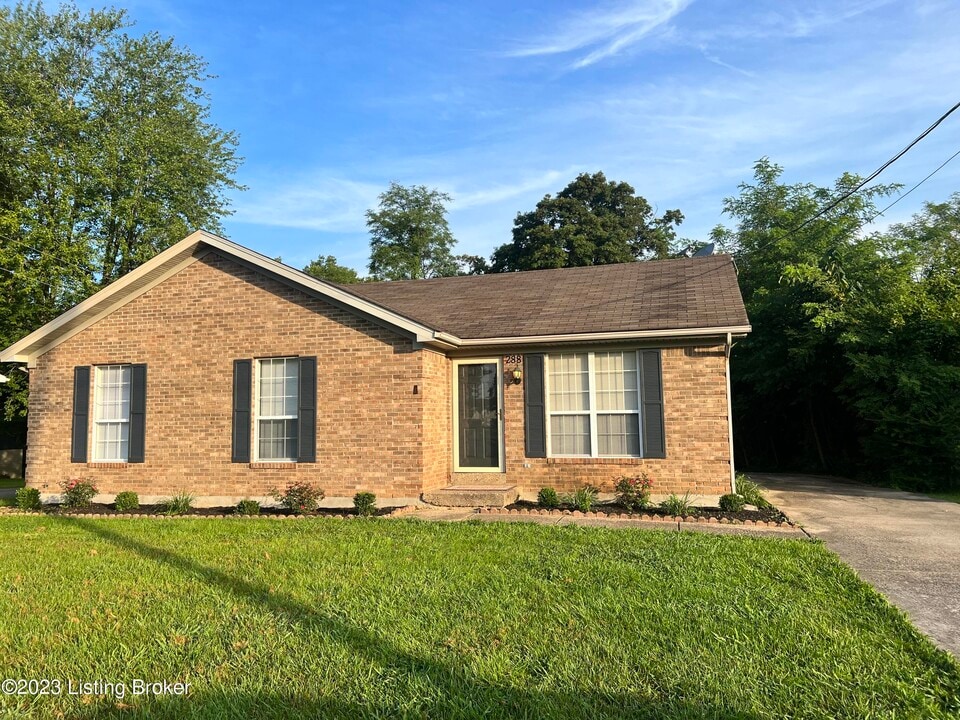 288 Boaz Ln in Mount Washington, KY - Building Photo