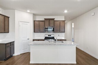 413 Auburn Forest Dr in Princeton, TX - Building Photo - Building Photo
