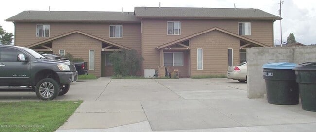 property at 610 N Newton St