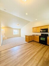 969 Delphinus Pl in Loveland, CO - Building Photo - Building Photo