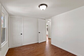 46 W Dahlgren St in Greencastle, PA - Building Photo - Building Photo