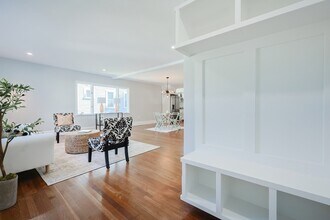 111 Sharon St, Unit 1 in Medford, MA - Building Photo - Building Photo