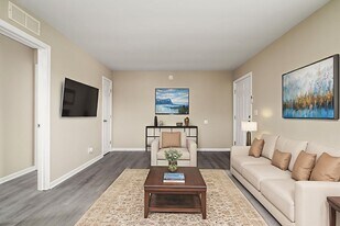 4031 Bamberg in North Charleston, SC - Building Photo