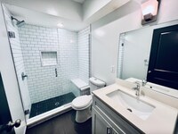1446 N Franklin St, Unit 1 photo'
