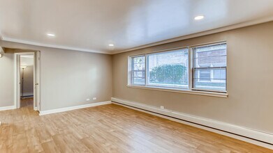 2259 S 17th Ave-Unit -GARDEN in North Riverside, IL - Building Photo - Building Photo