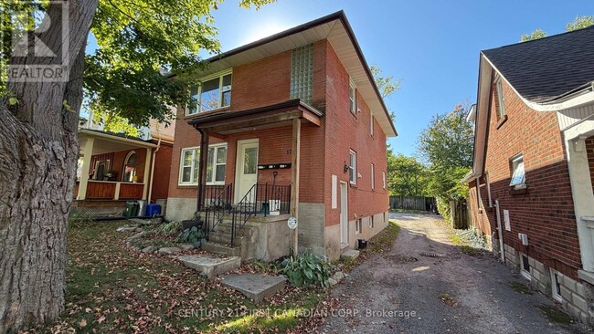17 Carfrae Crescent in London, ON - Building Photo - Building Photo