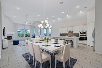 3320 Columbus Way in Round Rock, TX - Building Photo - Building Photo