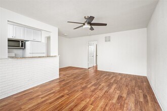 3910 Dallas St in Houston, TX - Building Photo - Building Photo