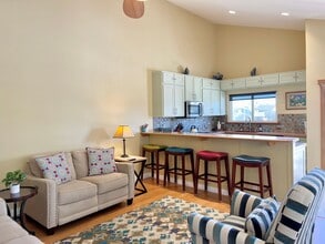 117 La Brea St in Oxnard, CA - Building Photo - Building Photo