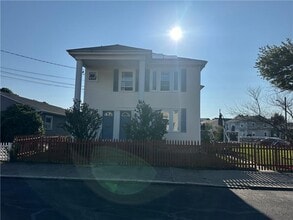 357 Grand Ave in Pawtucket, RI - Building Photo - Building Photo