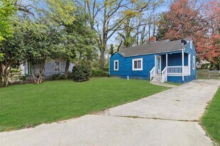 5074 Park Ave in Forest Park, GA - Building Photo