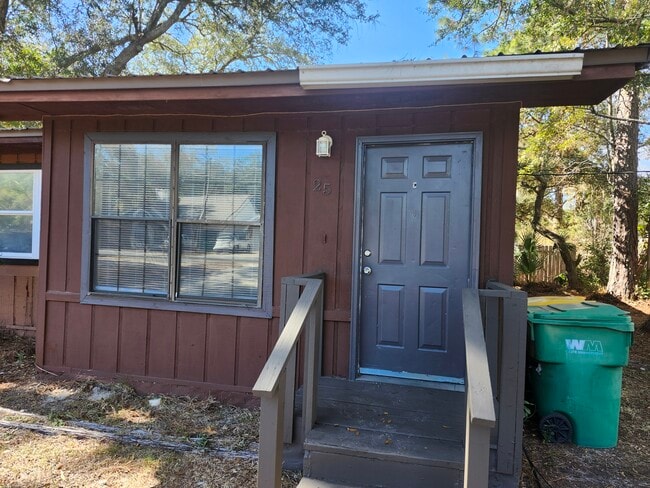 25C 6th St, Unit Shalimar Rentals