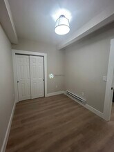 17 M St, Unit B in Boston, MA - Building Photo - Building Photo