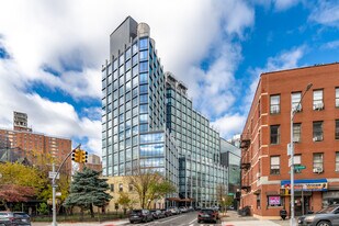 Forten at Columbia in New York, NY - Building Photo