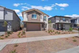 1017 Gentle Swan in Henderson, NV - Building Photo - Building Photo