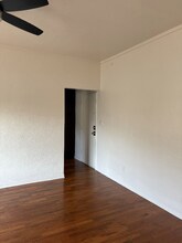 1845 N Gramercy Pl in Los Angeles, CA - Building Photo - Building Photo