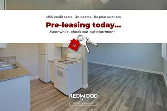 Renovated Apartments at Oak Plaza Apartments in Sacramento, CA - Building Photo - Interior Photo