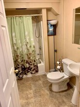 13613 SE 173rd Pl in Renton, WA - Building Photo - Building Photo