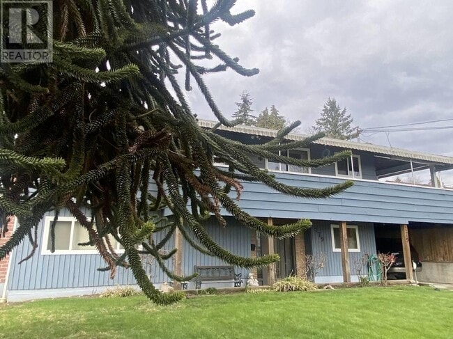 779 Shaw Ave in Coquitlam, BC - Building Photo - Building Photo