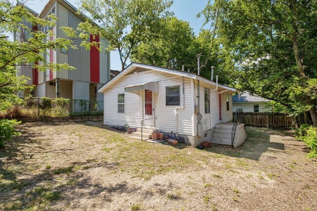 1906 E 9th St in Austin, TX - Building Photo - Building Photo