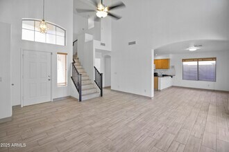 7396 W Tonopah Dr in Glendale, AZ - Building Photo - Building Photo