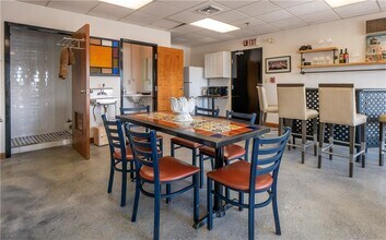 580 Thames St in Newport, RI - Building Photo - Building Photo