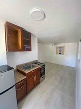 29 NW 68th St in Miami, FL - Building Photo - Building Photo