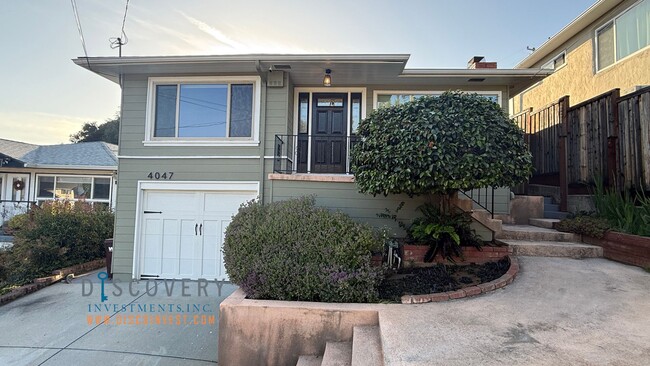 property at 4047 Rusting Ave