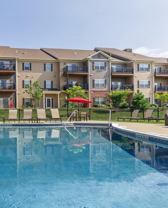 Eden Square in Cranberry Township, PA - Foto de edificio