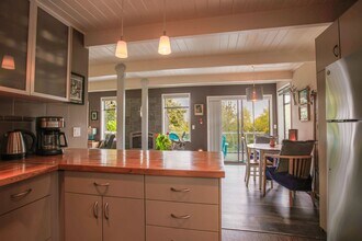 3642 Orcas Dr in Clinton, WA - Building Photo - Building Photo