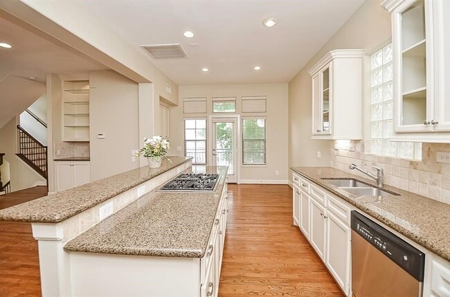 property at 222 Knox St