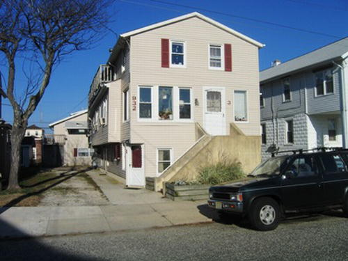 932 Simpson Ave in Ocean City, NJ - Building Photo