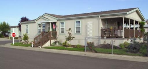 Woodland Park Estates in Eugene, OR - Building Photo