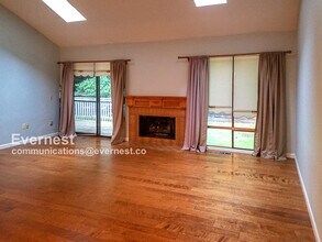 2542 174th Ave NE in Redmond, WA - Building Photo - Building Photo