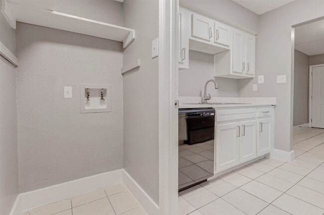 property at 12611 Ashford Meadow Dr