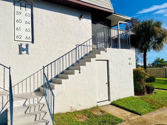 property at 64 Windtree Ln