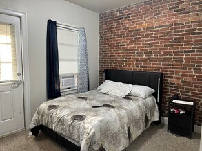 8 Bremen St, Unit 2 in Boston, MA - Building Photo - Building Photo
